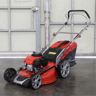 Landscape machinery